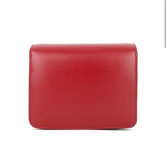 Classic Box Small Calf Leather Bag - Picture 2 of 8